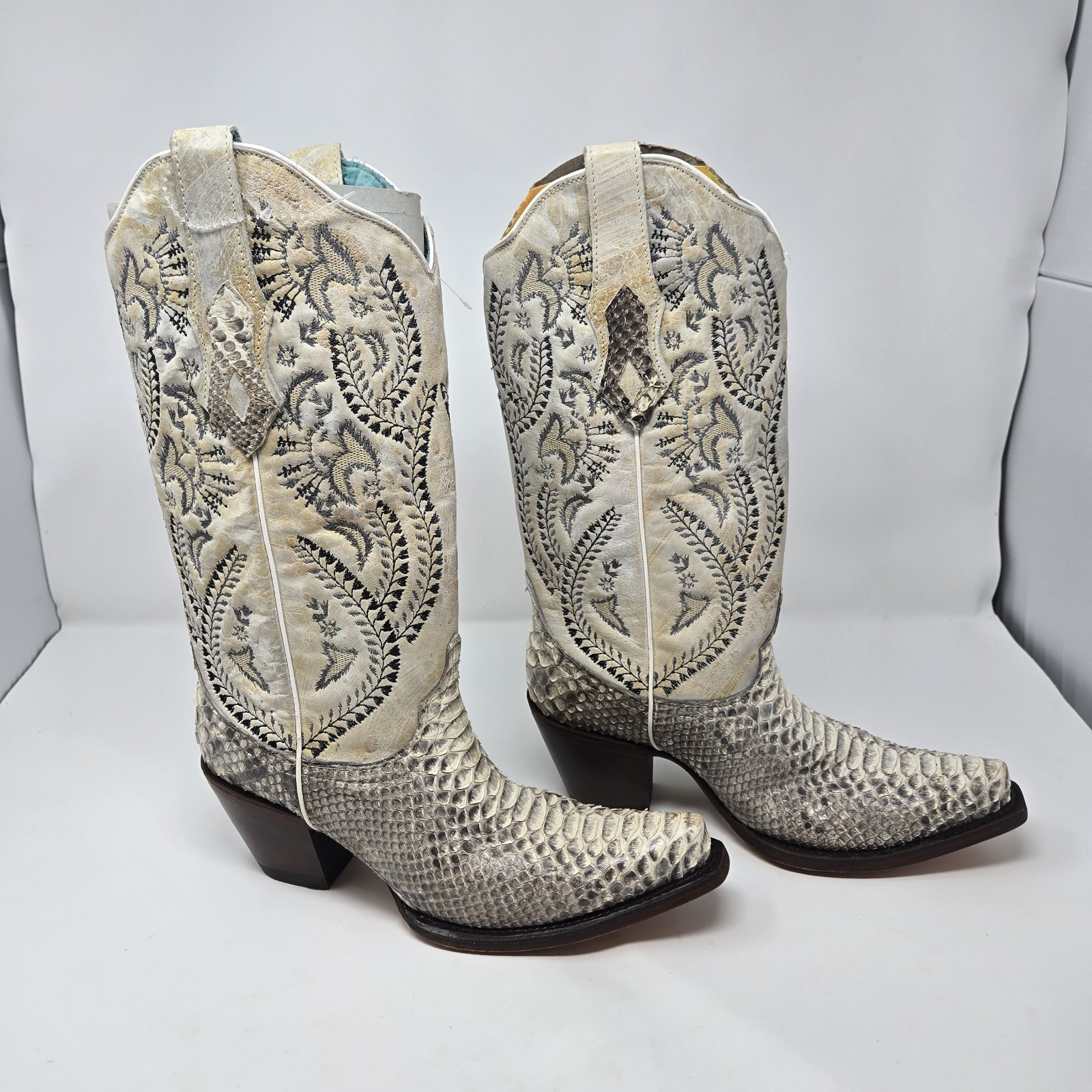 Corral Boots A4135 LD Natural Python Embroidery 1… - image 5