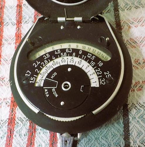 Vintage BERTRAM CHROLON LIGHT METER GERMANY Original Box & Papers -MINT+ - Picture 5 of 6