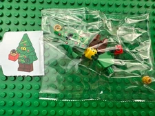 Lego 2025 City Advent 60475 (Day 17) Christmas Tree Costume Kid