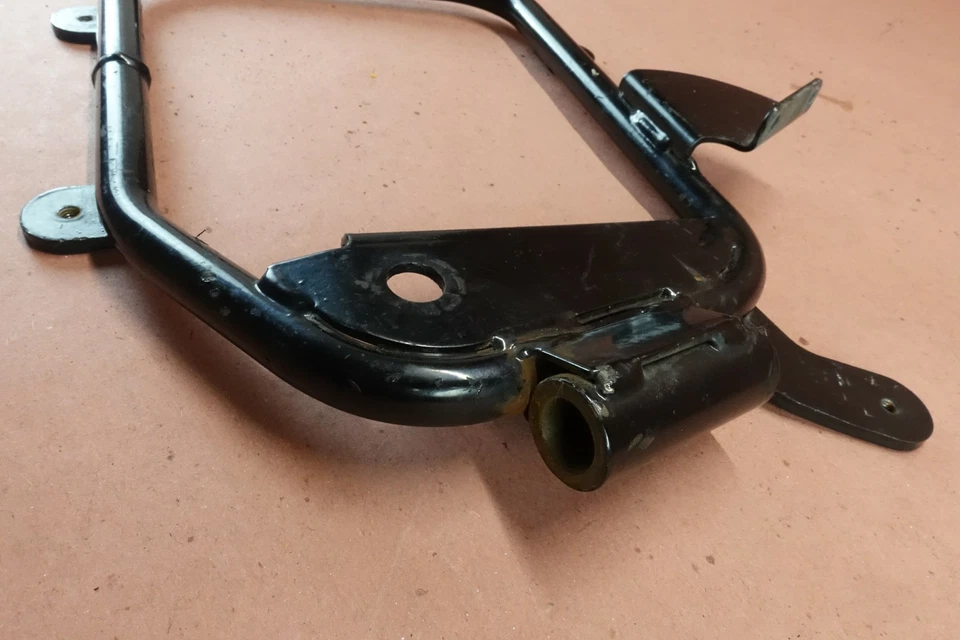 Soporte de bolsa de sillín lateral izquierdo Honda VTX1800 2002-2008 Foto 2 de 4