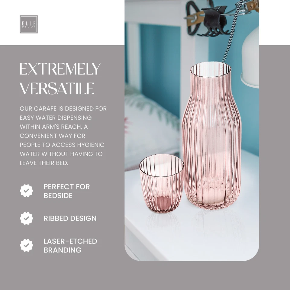 "Jarra de agua acanalada para cabecera con juego de vasos elle decor | 39 OZ 4"" x 9,5""" Foto 3 de 4