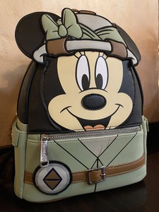 minnie safari loungefly