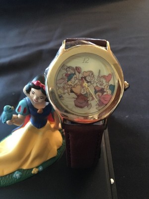 Disney Everlasting Time watch collectors club Snow White & the Seven Dwarfs Disney Everlasting Time “THE FAIREST IN THE LAND” Limited  main image 2