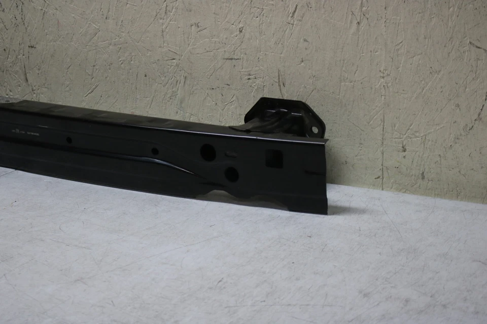 2010 2011 2012 2013 2014 SUBARU OUTBACK REAR BUMPER REINFORCEMENT Foto 3 de 4