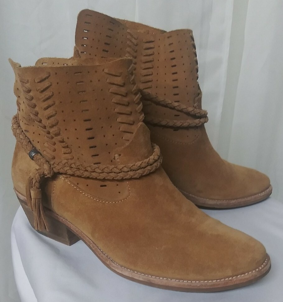 Dolce Vita Tan Suede Western Style Slide-on Booties Shoes size