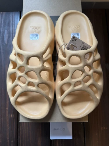 Adidas Yeezy 450 Slide Cream Size 10 NEW DS GZ9864