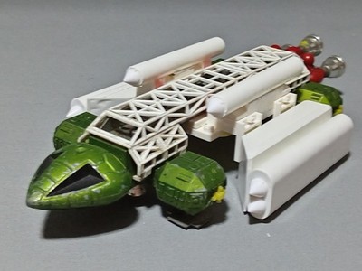 Dinky Eagle Transporter Fantasy Pod - Handmade Pod - P8 - gebrauchter Zustand.