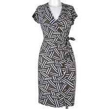 DIANE VON FURSTENBERG SHORT SLEEVE WRAP DRESS