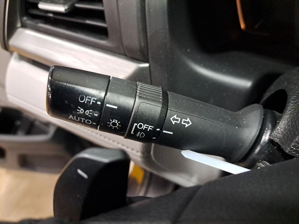 Interruptor de columna/combinación 2018 Odyssey Sku#4283842 Foto 2 de 4