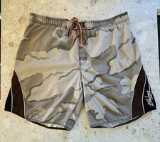 Vintage RARE Y2K Billabong Lined Camo Board Shorts, Men's Size XL