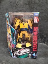 Hasbro Transformers Generations War for Cybertron Earthrise Sunstreaker Action