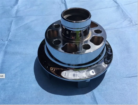 Buje de transmisión trasero cromado Yamaha Raider fm Performance EDGE rueda neumático trasero XV 1900 Foto 3 de 4