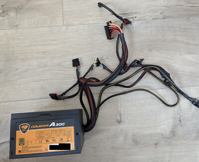 Cougar A300 300W ATX 2.3 PC Netzteil (80+ Bronze), schwarz