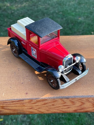 Ertl Agway 1912 Ford Truck and Liberty Sentry Hardware Locking Piggy Banks - Picture 12 of 17