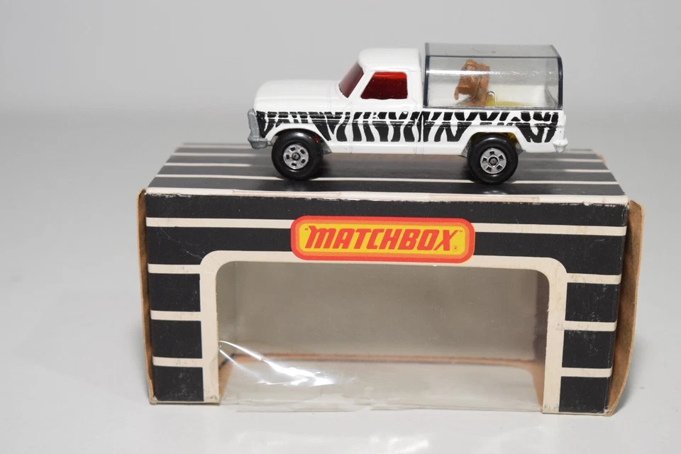 A94 1:64 3 INCH MATCHBOX LESNEY 57 WILD LIFE TRUCK ITALIAN ITALY BOX MIB RARE! - Image 2 of 4