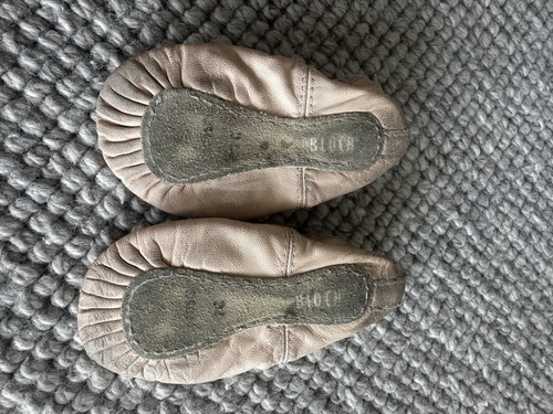 Bloch Pink Leather Ballet Shoes Size 7 (kids) - Picture 2 of 4
