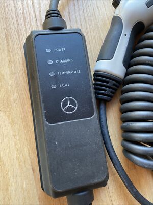 MERCEDES Hybrid EV Charger Delphi Ic-cpd Type G Plug A0005837902