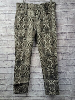 NWOT Apt 9 Tummy Control Straight Mid 