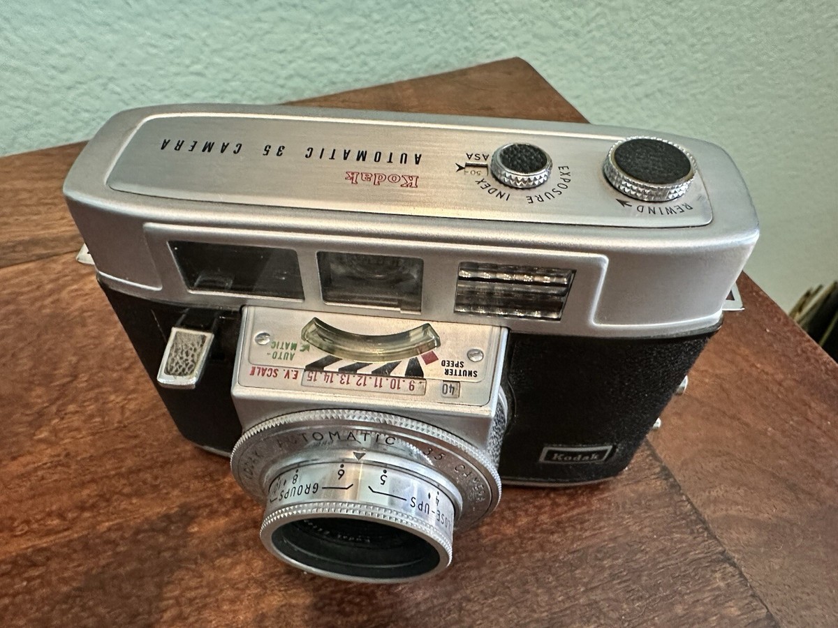Kodak Automatic 35mm Camera With Ektanar Lens F/2.8 44mm Vintage