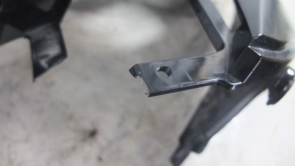 Cubierta de carenado de guardabarros delantero 14 Honda CTX1300 CTX 1300 A  Foto 3 de 4