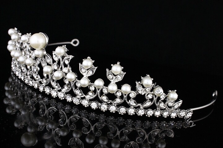 ✧tiara✧ Amazon.com : ZIFENGXUAN Ladies Crown Tiara for Women Costume