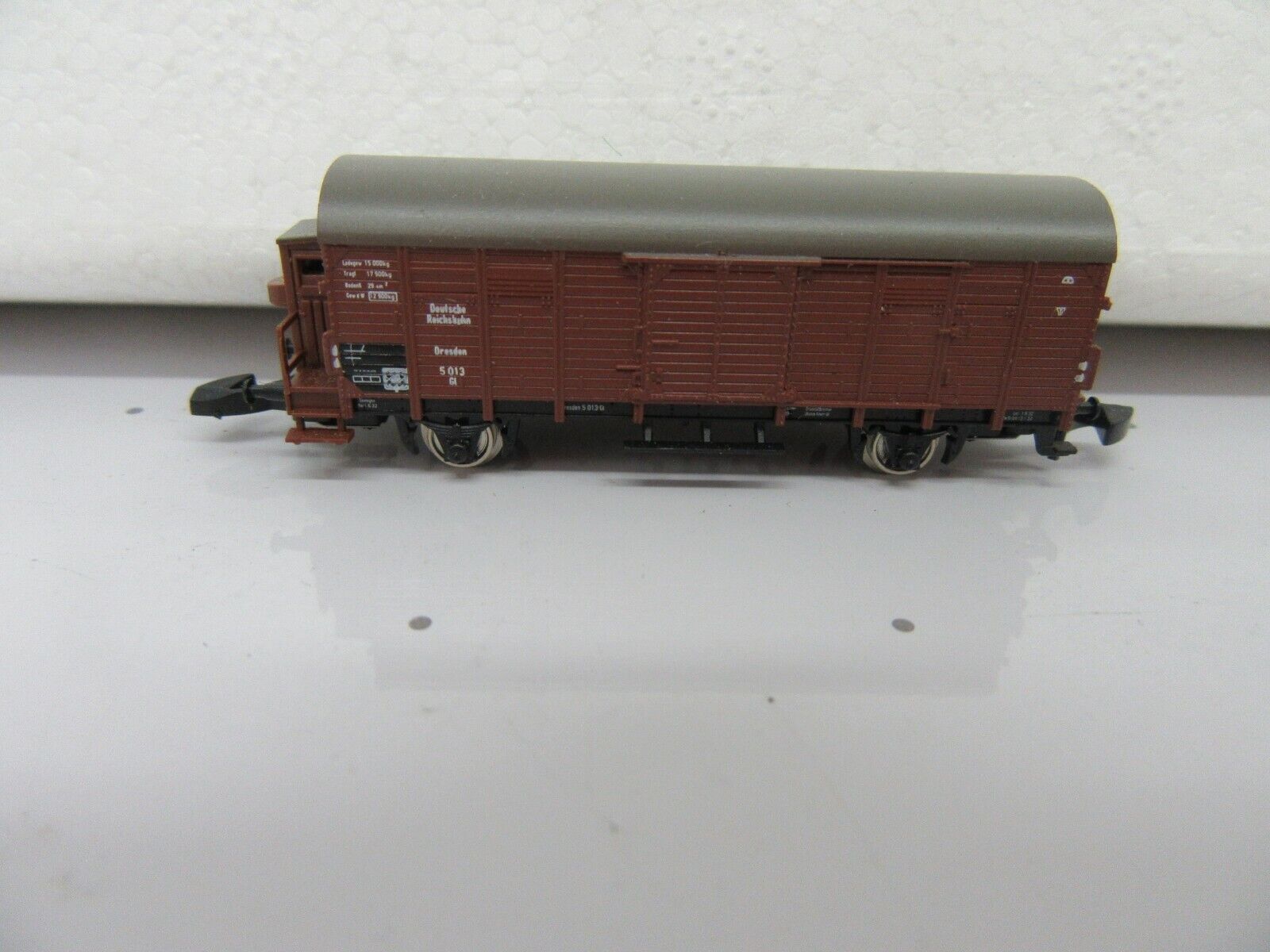 Z - Marklin 82262 - Box Car with Brakemans Cabin "DB" - Out of Set