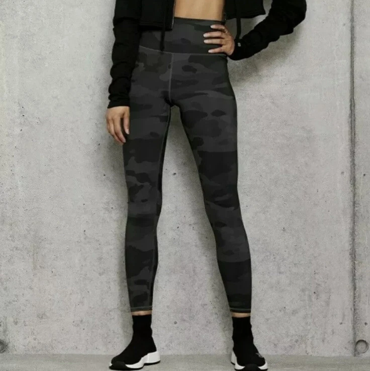 NEW Alo Yoga HIGH WAIST CAMO VAPOR LEGGING Camouflage Size Small