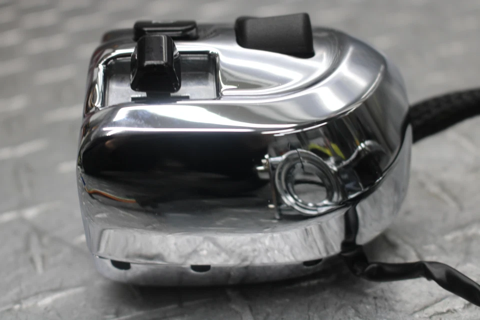 Indian Chief Classic 2015 clip izquierdo interruptor de manillar con percha de embrague  Foto 2 de 4