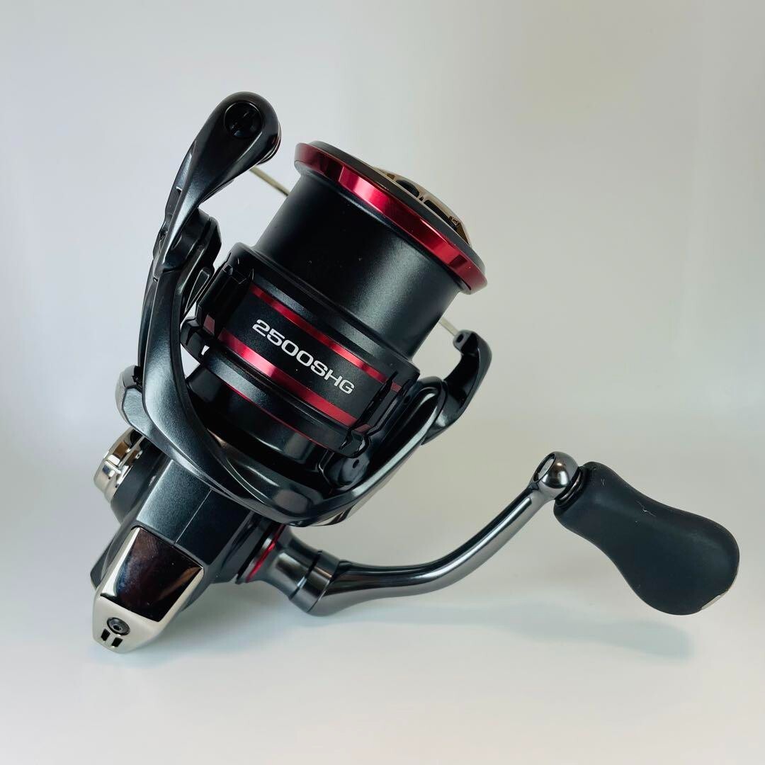 Shimano 20 Vanford 2500SHG Spinning Reel Used Excellent Condition