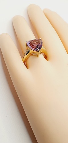 Big 9ct Amethyst 5.5ct Trillian Dress Ring Topaz Shoulder Size N Yellow Gold - Picture 16 of 22