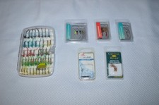 FISHING LOT ~ FLY FISHING ~ FLY LURES ~ FIES ~ HOOKS ~ FISHING LINE ~ LOT # 061