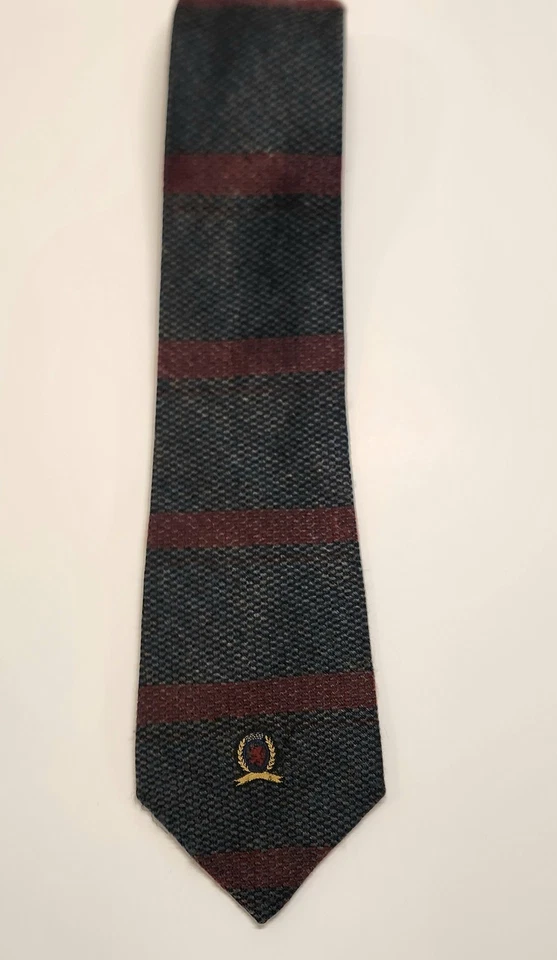 De Colección Tommy Hilfiger Corbata a Rayas Lana Mezcla Seda Escudo Logo Hecho en EE. UU. 58" Largo Foto 2 de 4