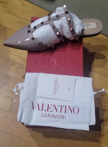 Scarpa donna Valentino Garavani Rockstud Mule Flats colore "Poudre" nuova con scatola taglia 41 10