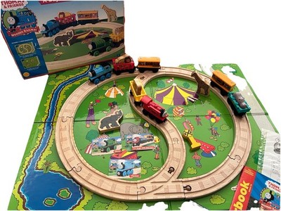 Thomas Wooden Railway A Day At The Big Top RC2 Complete Ivo Hugh Set 2003 Boxed