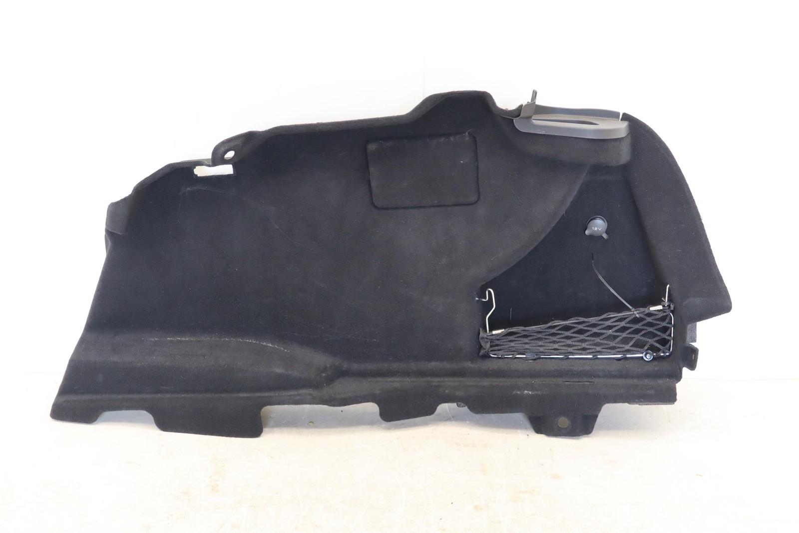 Maserati Ghibli 2014-2024 Rear Right Quarter panel trim P/N 6700715270