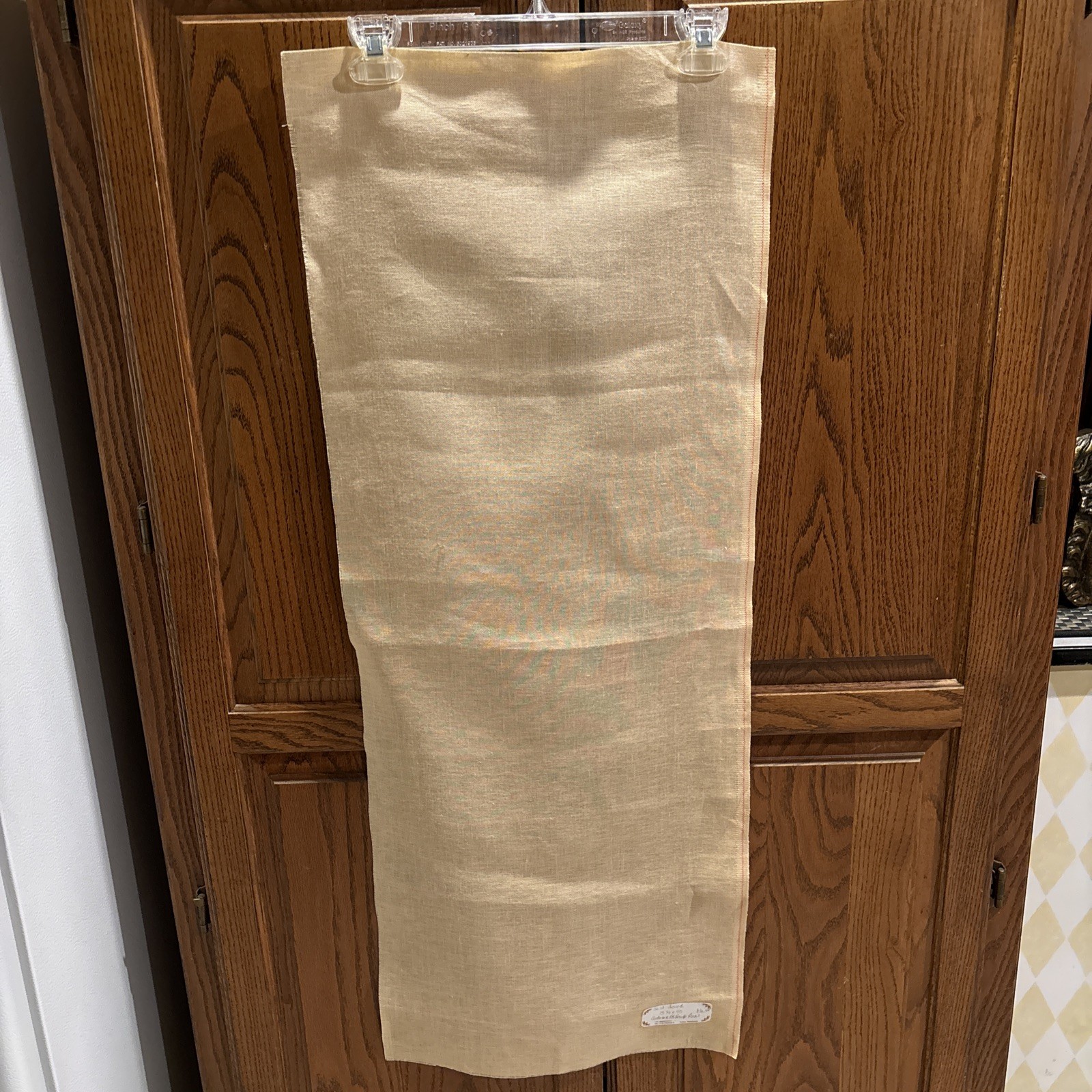 One Piece (15.25&rdquo; X 40&rdquo;) Of 36-Count Cross Stitch Linen 