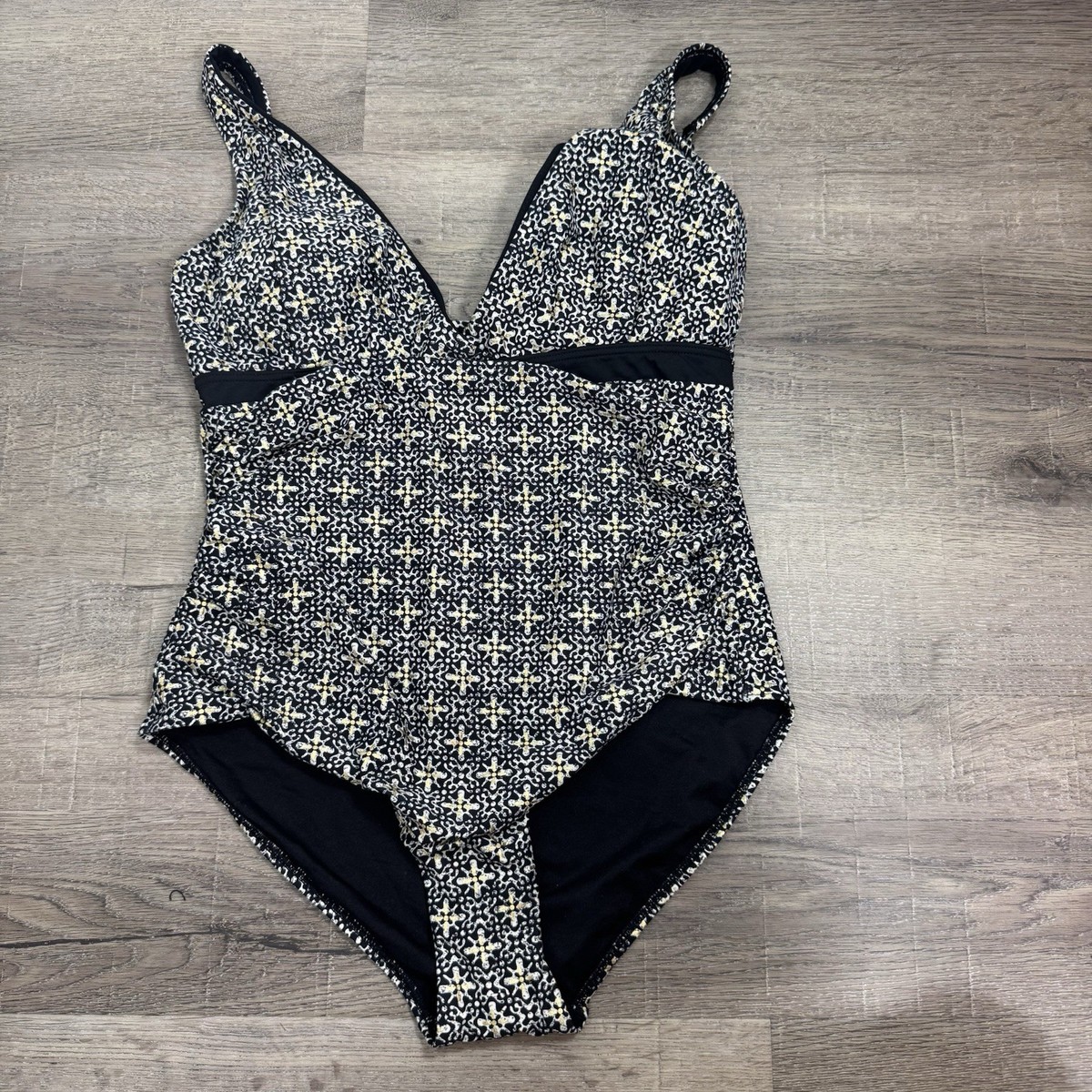 Bond Eye Nip Tuck One Piece Swimsuit Women's Size 8 Kazbah Foil