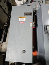 Square D 8940NPD4003FF4T Combination Motor Starter 30 HP 30 Amp 240 Volt