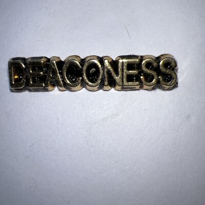 Deaconess Pin Lapel Brooch Vintage Gold Tone Deacon Pastor Female Woman 17p