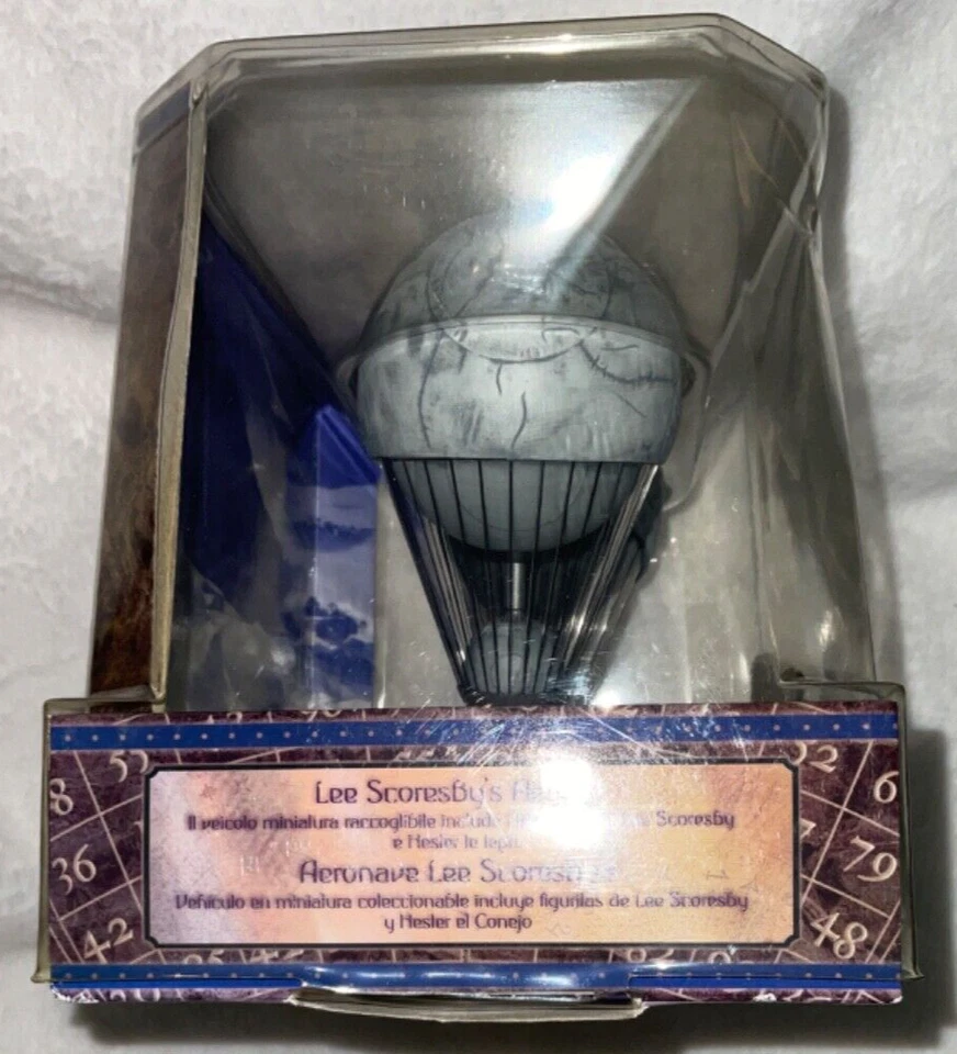 Corgi The Golden Compass Lee Scoresby's Airship Vehicle and Figure New G16 - Image 4 of 4