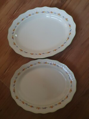 VINTAGE SWINNERTONS LUXOR VELLUM  PAIR OF SERVING PLATES PLATTER PAT NO 837606