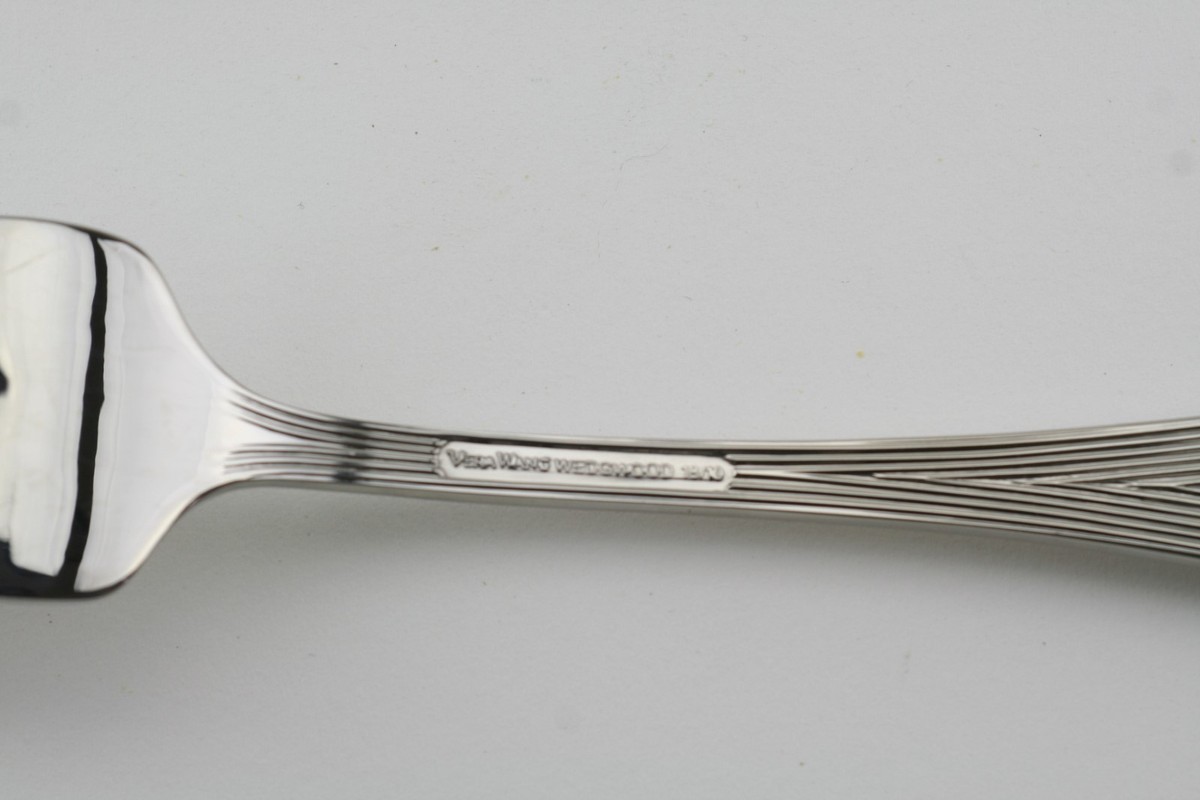 新品同様　ヴェラウォン　カトラリー　10本セット Amazon.com | Vera Wang Love Knots Silver Personalized