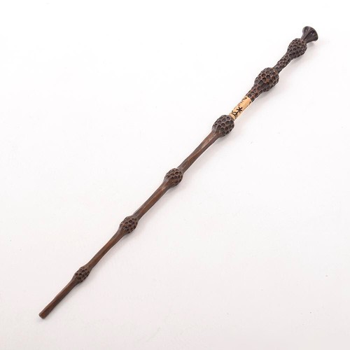 Baguette Wand DUMBLEDORE Métal/résine + Boite + Carte Hogwarts. - Zdjęcie 6 z 7