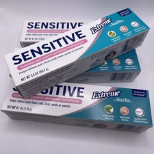 ( LOT 4 ) Natural White Sensitive Extreme Whitening Toothpaste 3.4 Oz Each