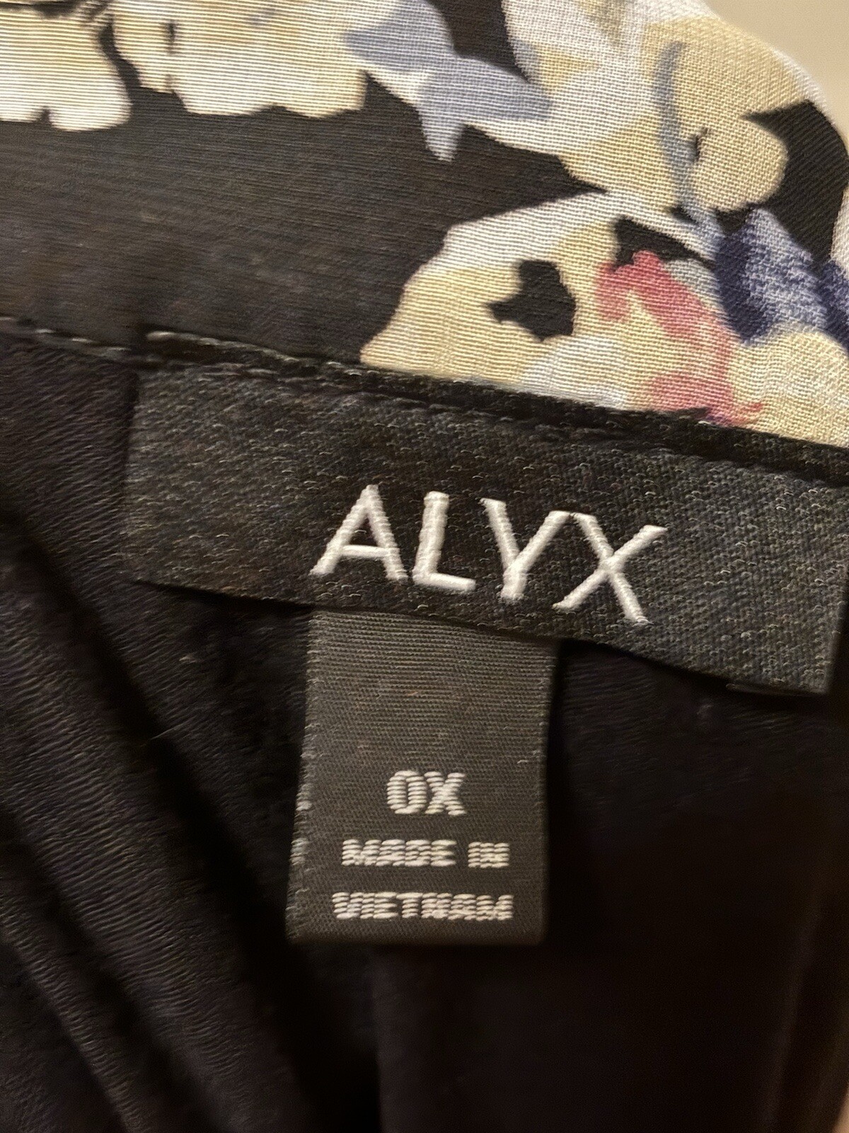 ALYX Woman’s Top/EUC/Size OX/Floral Pattern/Sleeveless