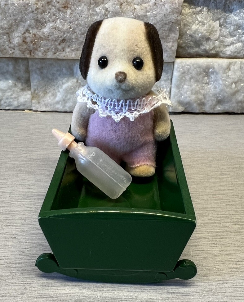 SYLVANIAN FAMILIES BEAGLE DOG FAMILY BABY GIRL BABIES VINTAGE CALICO  CRITTERS