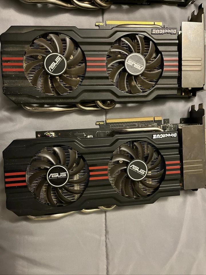 3X Asus NVIDIA GeForce GTX660 Ti-DC20-2GD5 2GB DDR5 Graphics Card With SLI 3-Way - Image 2 of 4