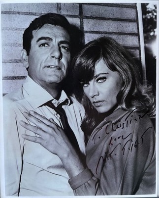 Nita Talbot -Mannix- Autogramm original-Großfoto 20x25 cm