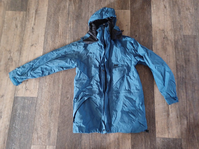 Men's Helly Hansen helly tech jacket blue rain/snow shell jacket sz. M