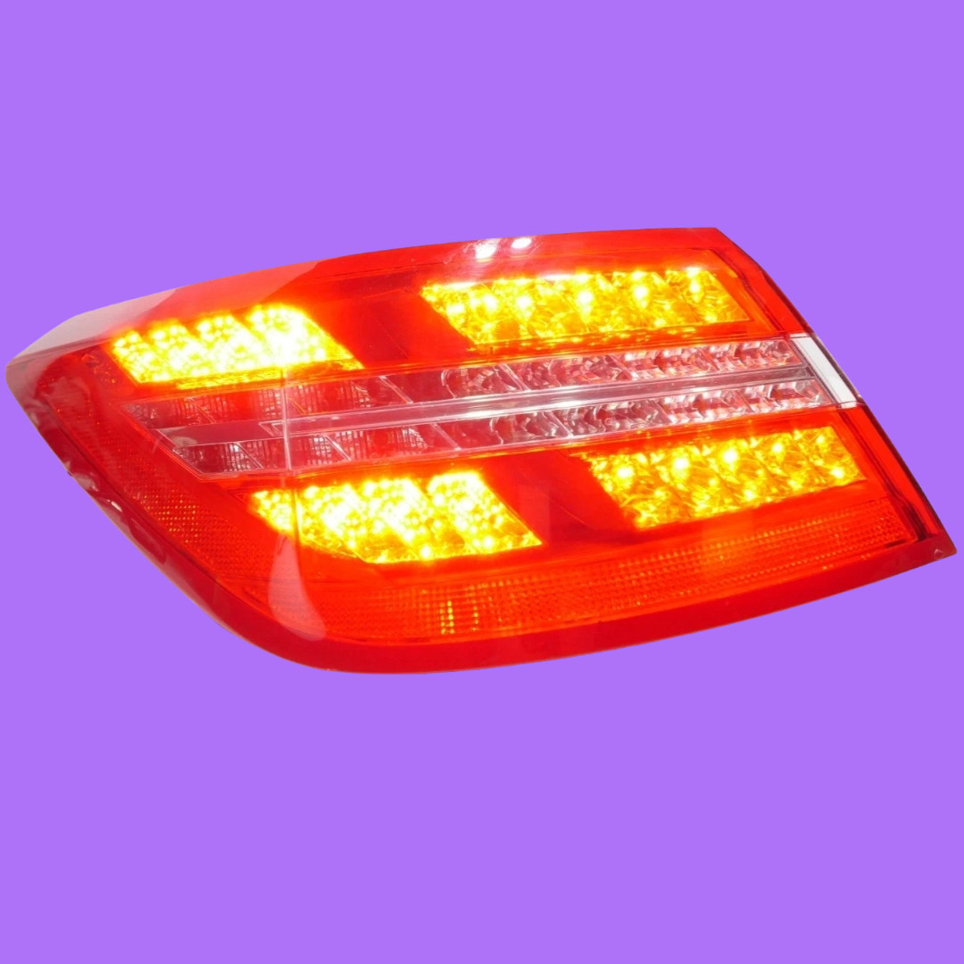 🟩10-13 Mercedes W207 E350 E550 Left Driver Side Outer Tail Light Tail Lamp OEM